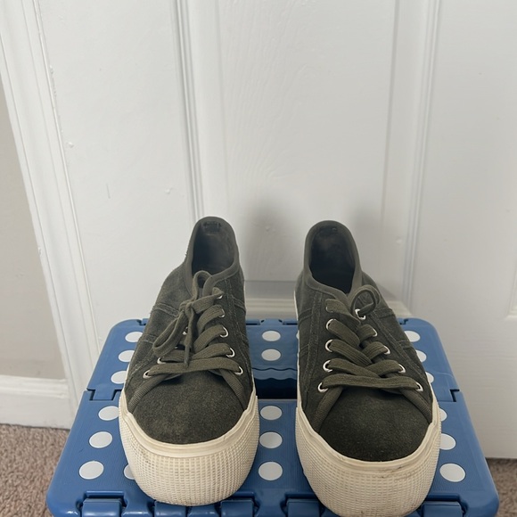 Steve Madden Platform Sneakers - Picture 2 of 4